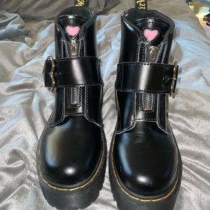 💖🖤 lazy oaf x dr. martens boots 🖤💖